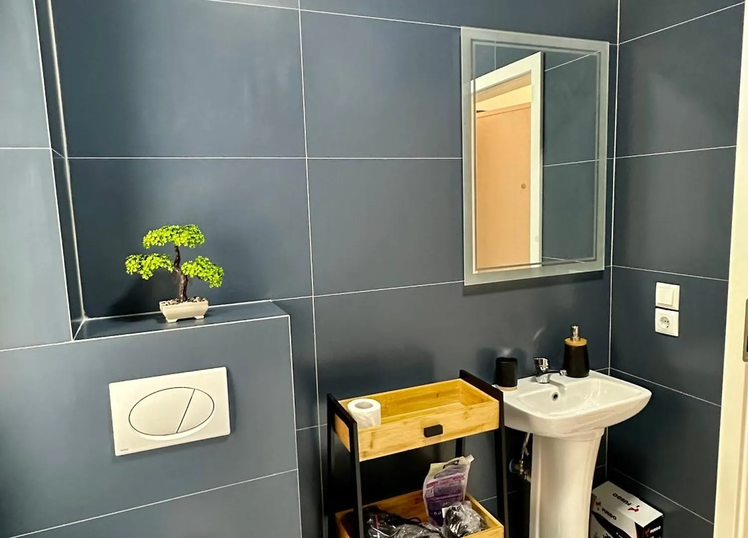 Kual Apartments Sarande 0*,  Albania