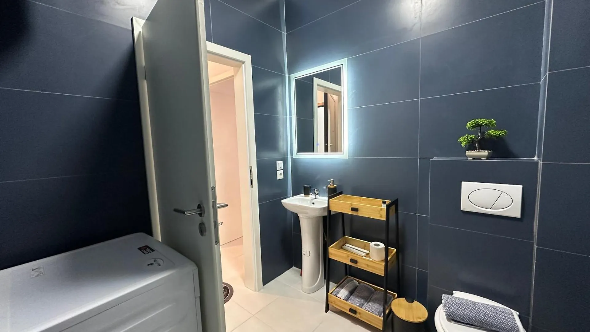 Kual Apartments Sarande